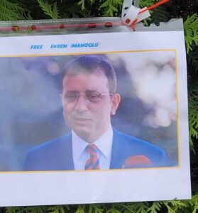 ENVER ŞİMŞEK’İN ANITINA BÜYÜK SAYGISIZLIK