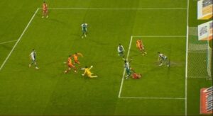 Galatasaray’ın golü VAR’a takıldı, tepkiler çığ gibi
