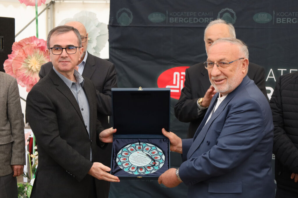 Bergedorf Kocatepe Camii’nde 40. yıl anma ve kültür günleri başladı