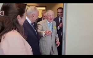 Rahmi Koç hakkında ‚Kürt kadın fıkrası‘ nedeniyle soruşturma
